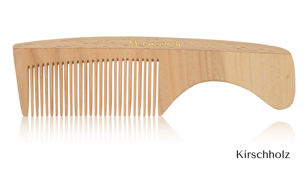 Beard comb with handle - fine teeth