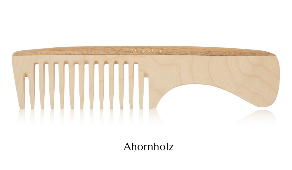 
                  
                    Handle comb for normal and wavy hair - 19cm long
                  
                