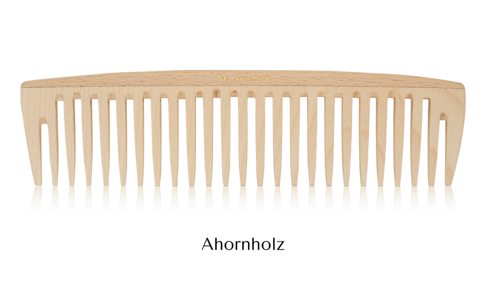
                  
                    Styling comb for normal, wavy hair - 18cm long
                  
                